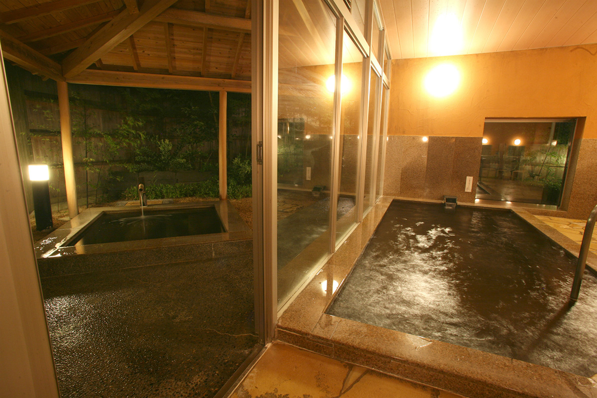 温泉浴場